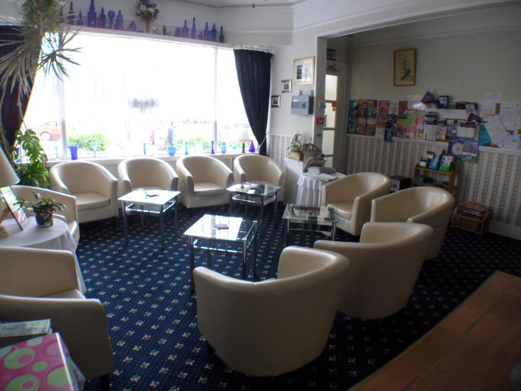 Crimdon Dene Hotell Torquay Exteriör bild