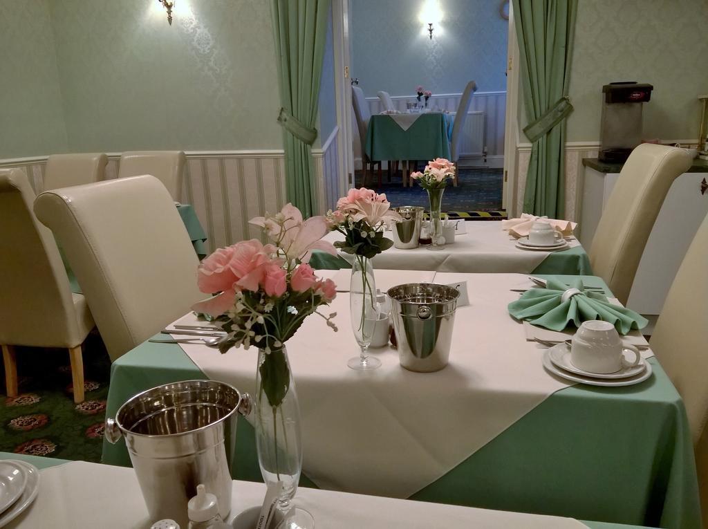 Crimdon Dene Hotell Torquay Exteriör bild