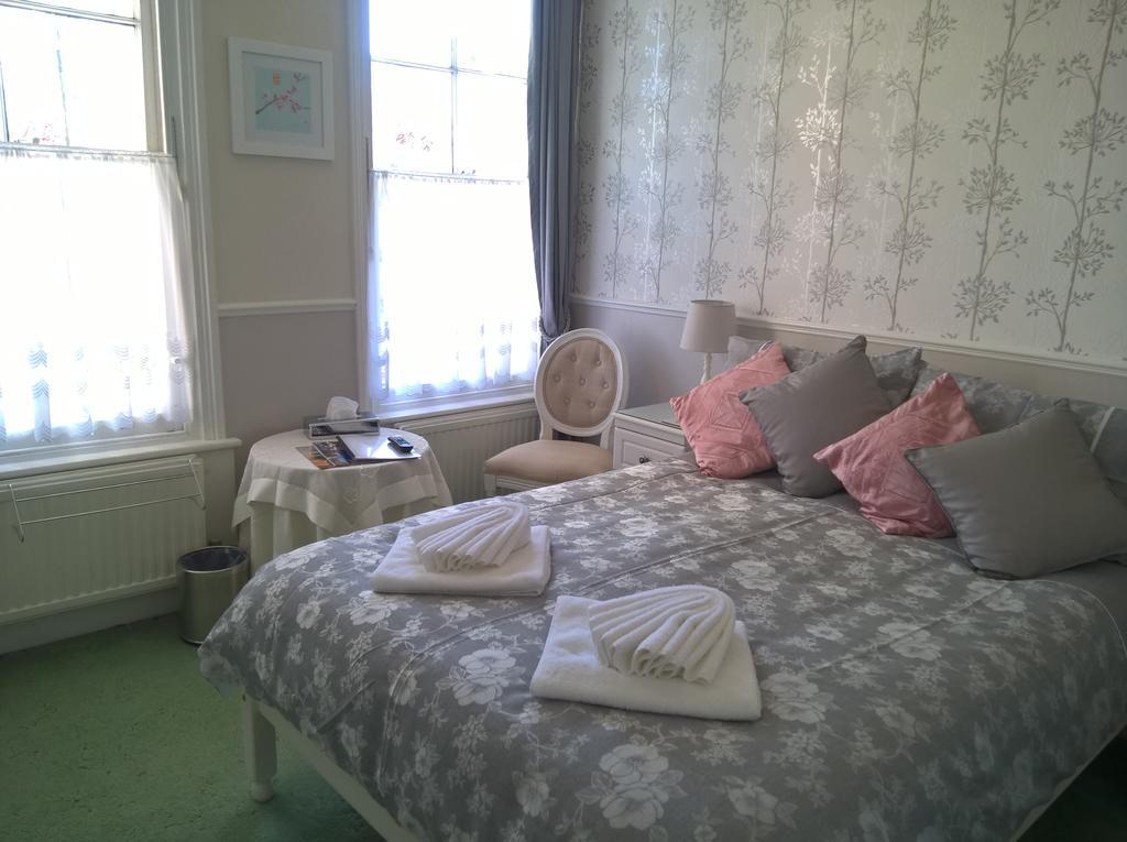 Crimdon Dene Hotell Torquay Rum bild