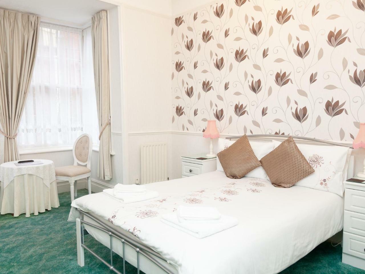 Crimdon Dene Hotell Torquay Exteriör bild