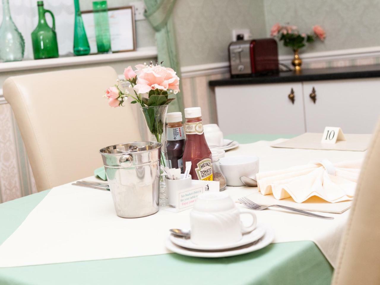 Crimdon Dene Hotell Torquay Exteriör bild